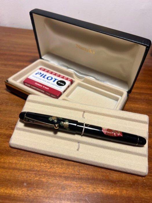 Namiki - Namiki maki-e geisha - Vulpen, Verzamelen, Pennenverzamelingen