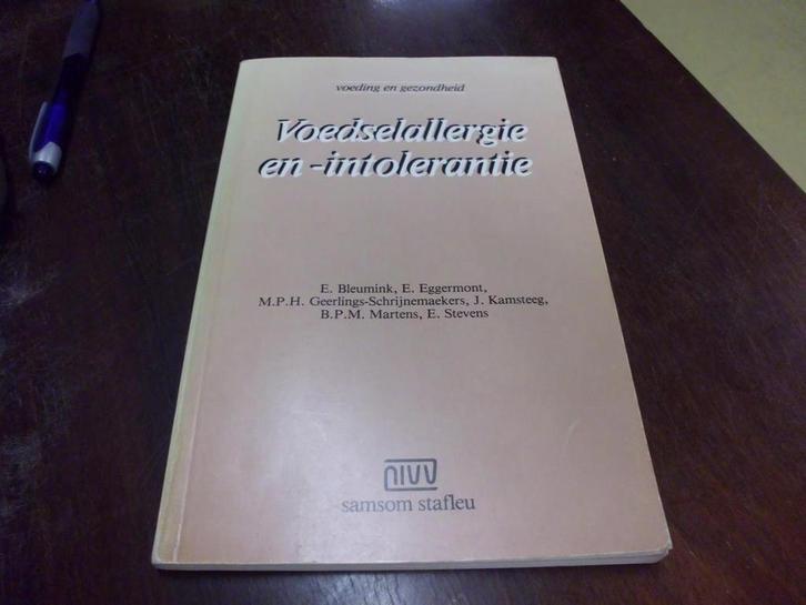 Voedselallergie en intolerantie 9789060162286 E Bleumink, Boeken, Wetenschap, Gelezen, Verzenden