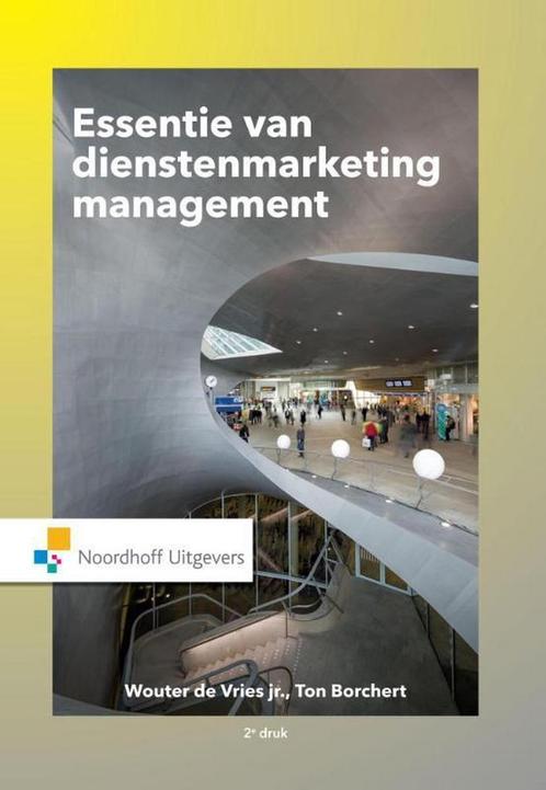 9789001850975 Essentie van dienstenmarketingmanagement, Boeken, Schoolboeken, Zo goed als nieuw, Verzenden