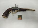 Collectie van memorabilia - Replica pistool Forsyth, patent