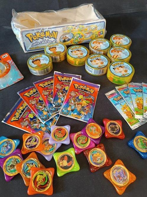 Pokémon - 33 Sealed box - lotto Gadget e bustine Pokemon, Hobby en Vrije tijd, Verzamelkaartspellen | Pokémon