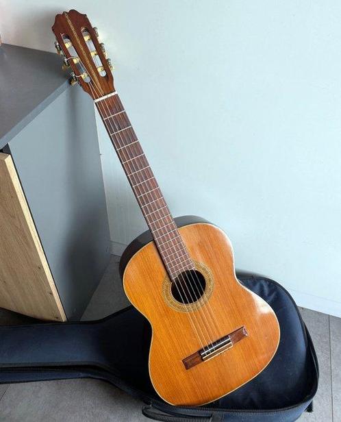 Aria - De concert mod AC-8 MIJ 1970s + Coffre - - Klassieke, Muziek en Instrumenten, Snaarinstrumenten | Gitaren | Akoestisch