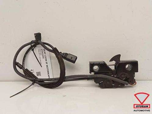 Seat Leon 5F Motorkapslot 5F0823509C, Auto-onderdelen, Carrosserie en Plaatwerk, Gebruikt, Seat, Ophalen