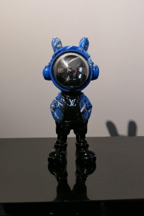 RichART - Astronaute Louis Vuitton en version cool, Antiek en Kunst, Kunst | Designobjecten