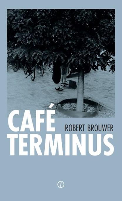 Café Terminus | 9789083344904 | R Brouwer, Boeken, Literatuur, Zo goed als nieuw