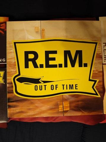 R.E.M. - 1 x LP + 4 x 7 singles 45 RPM - Diverse titels - beschikbaar voor biedingen