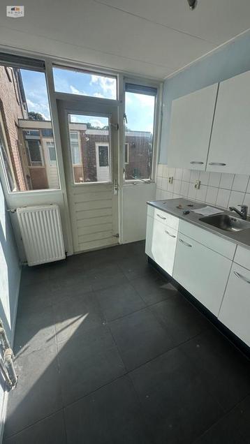 Woning te huur in Hoogeveen - 96 m² - 3 kamer(s) - 3 kamers beschikbaar voor biedingen