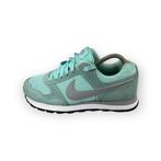 Nike MD Runner - Maat 37.5, Kleding | Dames, Nike, Gedragen, Sneakers of Gympen, Verzenden