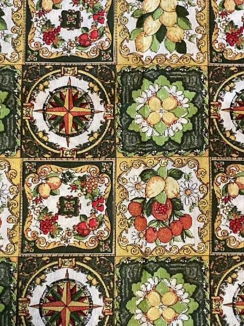 san leucio top quality - exclusief stof met tegelwerk van, Antiek en Kunst, Antiek | Kleden en Textiel