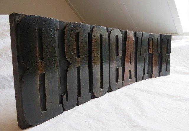 Drukblokken - GROTE antieke perenhouten letters met als, Antiek en Kunst, Curiosa en Brocante