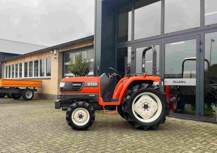 Kubota GT 23 HST, Servo, 27 pk, doordraaiende aftakas + HST, Zakelijke goederen, Agrarisch | Tractoren, Nieuw