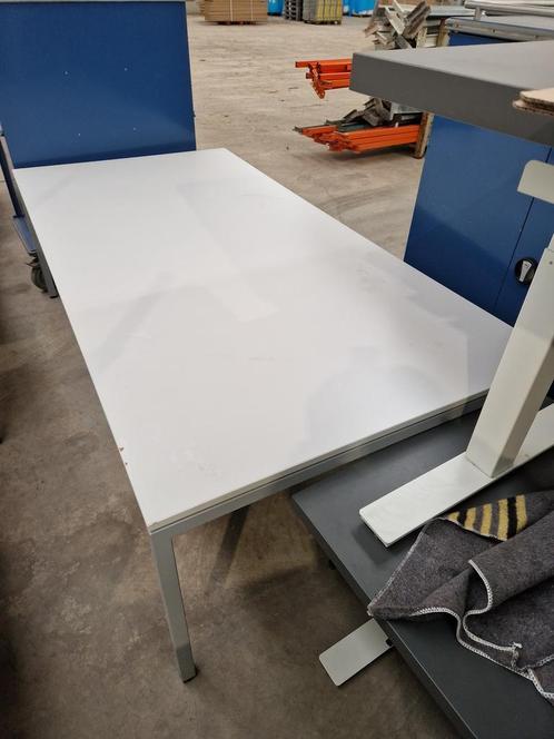 Tafel 240x120cm lichtgrijs/grijs, niet verstelbaar, gebruikt, Huis en Inrichting, Bureaus, Gebruikt, Ophalen of Verzenden