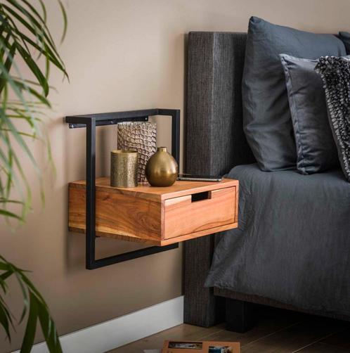 Prachtige Nachtkastjes in Diverse Stijlen | Direct Leverbaar, Huis en Inrichting, Slaapkamer | Nachtkastjes, Nieuw, Hout, 55 tot 70 cm