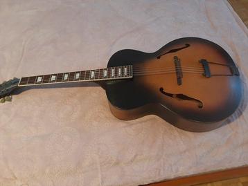 Vintage-Box - - Akoestische gitaar beschikbaar voor biedingen