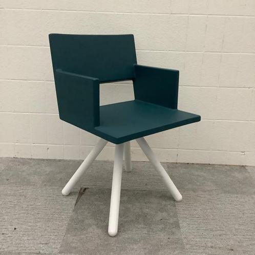 Tweedehands design L.A.F. Oblique Chair van Jesse Visser,, Huis en Inrichting, Fauteuils, Gebruikt, Stof, Ophalen of Verzenden
