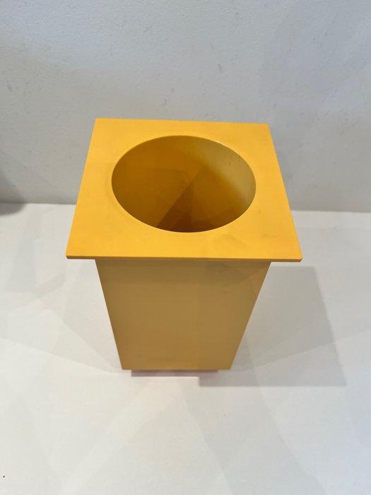 Alessi - Michael Graves - Wijnkoeler - Euclid - Kunststof -, Antiek en Kunst, Antiek | Meubels | Stoelen en Banken