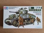 Tamiya 35251 M4A3 Sherman Howitzer 1:35, Hobby en Vrije tijd, Verzenden, Nieuw, Tamiya