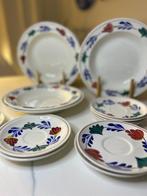 Royal Boch Belgium - Tafelservies (24) - Boerenbont -, Antiek en Kunst