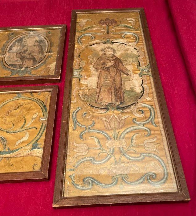 Reliekhouder (4) - Zijde - 17e / 18e eeuw, Antiek en Kunst, Antiek | Overige Antiek