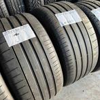 2 x Pirelli 285-30-20 Zomerbanden 4,5mm, Gebruikt, 285 mm, Ophalen of Verzenden, Band(en)