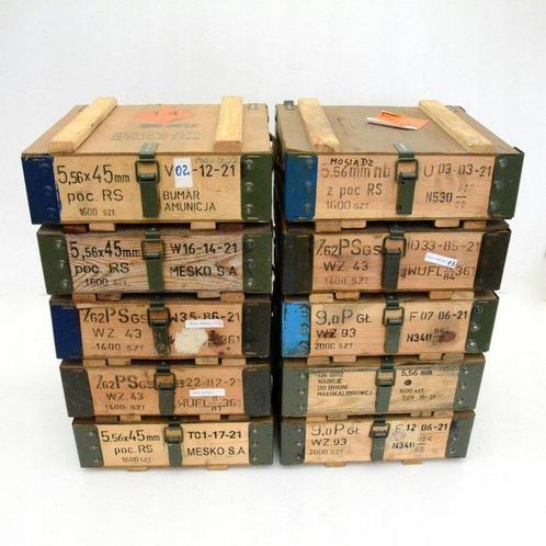 Doos (4) - Hout, Staal, Opbergdozen, Antiek en Kunst, Antiek | Wandborden en Tegels
