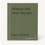 Walking with Henri Nouwen 9780809141616 Robert Waldron, Verzenden, Zo goed als nieuw, Robert Waldron