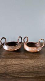 Antiek Bak (2) - Terracotta - 20e eeuw - Neolithische stijl, Antiek en Kunst