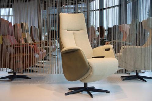 Relaxfauteuil De Toekomst TwiceProTW-226N massage+verwarming, Huis en Inrichting, Fauteuils, Nieuw, Leer, Stof, Ophalen of Verzenden