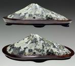 Japanse Suiseki witte granieten bergsteen met originele, Antiek en Kunst