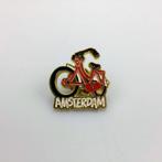 Pin fiets rood Amsterdam goud, Verzamelen, Speldjes, Pins en Buttons, Nieuw, Verzenden