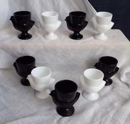 Arcoroc - Eierdopje (9) - Glas - Witte en zwarte eierdopjes, Antiek en Kunst, Antiek | Meubels | Tafels
