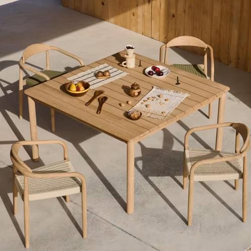 *WOONWINKEL* Kave Home Sori Vierkante Tuintafel Massief Hard, Tuin en Terras, Tuinsets en Loungesets, Nieuw, Verzenden