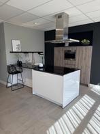 Keuken met schiereiland!, Ophalen, Wit, Overige typen, Nieuw