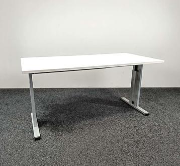 Volker Verstelbaar Bureau - Nieuw Blad Naar Keuze | 120 x 80 beschikbaar voor biedingen