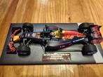 Minichamps 1:18 - Modelauto - Red Bull Racing Tag Heuer RB12, Nieuw