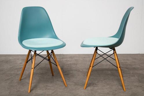 Vitra Plastic Chair DSW, Zakelijke goederen, Kantoor en Winkelinrichting | Kantoormeubilair en Inrichting, Overige typen, Gebruikt