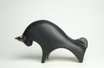 Urszula Despet - sculptuur, Black Bull - 10 cm - Keramiek -