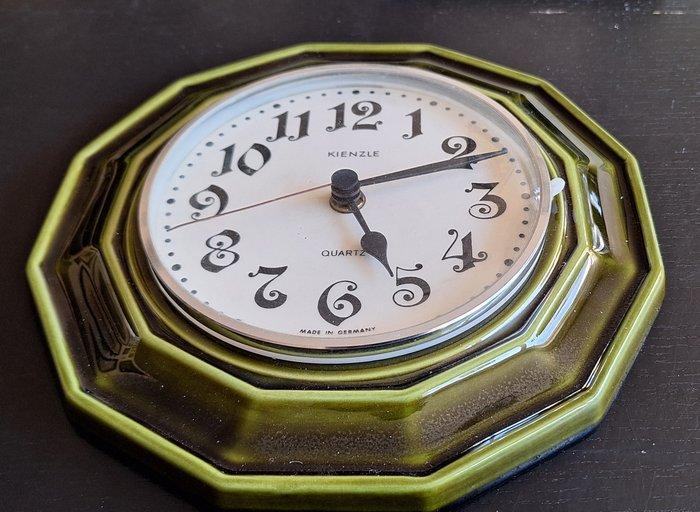 Regulateur wandklok, keukenuur (2) - KIENZLE + ZENTRA -, Antiek en Kunst, Curiosa en Brocante