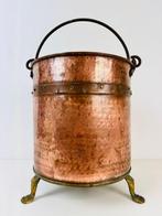 Emmer - Antieke 19e-eeuwse koperen haardemmer met klauwpoten