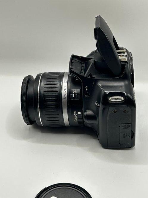 Canon EOS 1000D + EF-S 18-55mm f/3.5-5.6 Digitale camera, Audio, Tv en Foto, Fotocamera's Digitaal