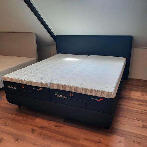 Tempur Arc bedmodel 2-motorig, 180x200cm, Huis en Inrichting, Slaapkamer | Bedden, 180 cm, 200 cm, Verstelbaar, Grijs, Nieuw, Stof