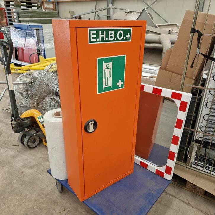 EHBO Brancardkast, gebruikt, Huis en Inrichting, Kasten | Roldeurkasten en Archiefkasten, Gebruikt, Ophalen of Verzenden