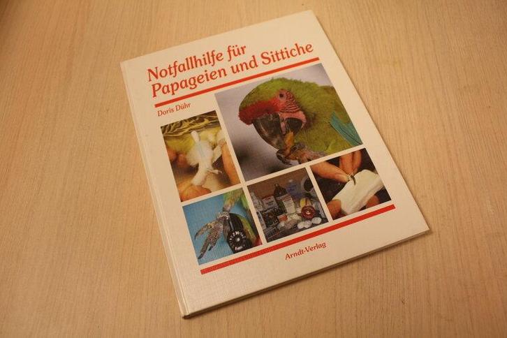 9783980529143 . Titel:  Notfallhilfe für Papageien und Si..., Boeken, Godsdienst en Theologie, Verzenden