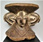 Geweldige zeldzame kruk - Hout - KELA - DR Congo