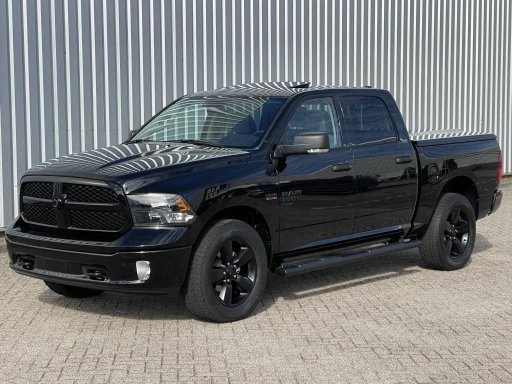 Dodge ram store 2019 black edition