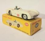 Dinky Toys 1:43 - Model raceauto - Dinky Toys 237 Mercedes, Hobby en Vrije tijd, Nieuw
