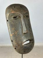 African old Kumu mask - Congo. - DR Congo (Zonder