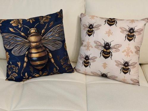 Elegante Art Nouveau kussens met koningsblauwe bij - Kussen, Antiek en Kunst, Kunst | Designobjecten