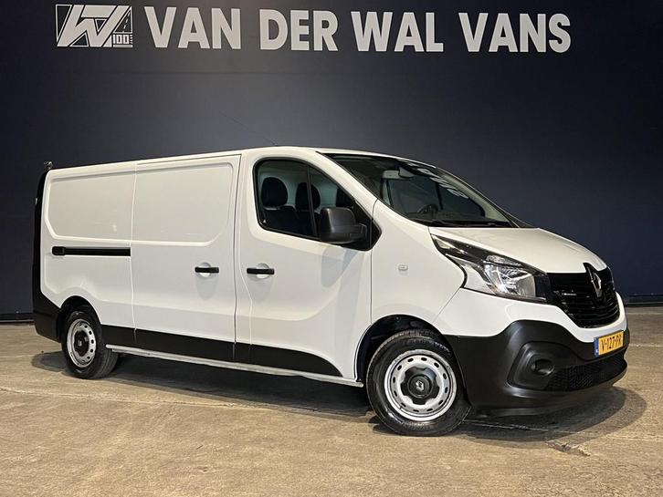 Renault Trafic 1.6 dCi 126pk L2H1 Euro6 Airco | 2x Zijdeur |, Auto's, Bestelauto's, Dealer onderhouden, Lease, Zwart, Handgeschakeld