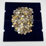 Wereld. Lot mit 400 Stück Münzen (Zonder minimumprijs)